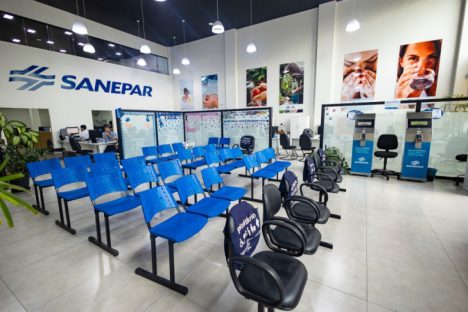 Sanepar vai abrir 28 Centrais de Atendimento neste sábado para regularização de débitos Imagem referente a Sanepar vai abrir 28 Centrais de Atendimento neste sábado para regularização de débitos