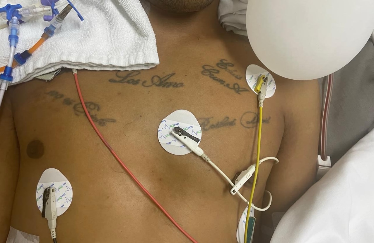 Hospital Universitário procura por familiares de Robert Alexander Acosta