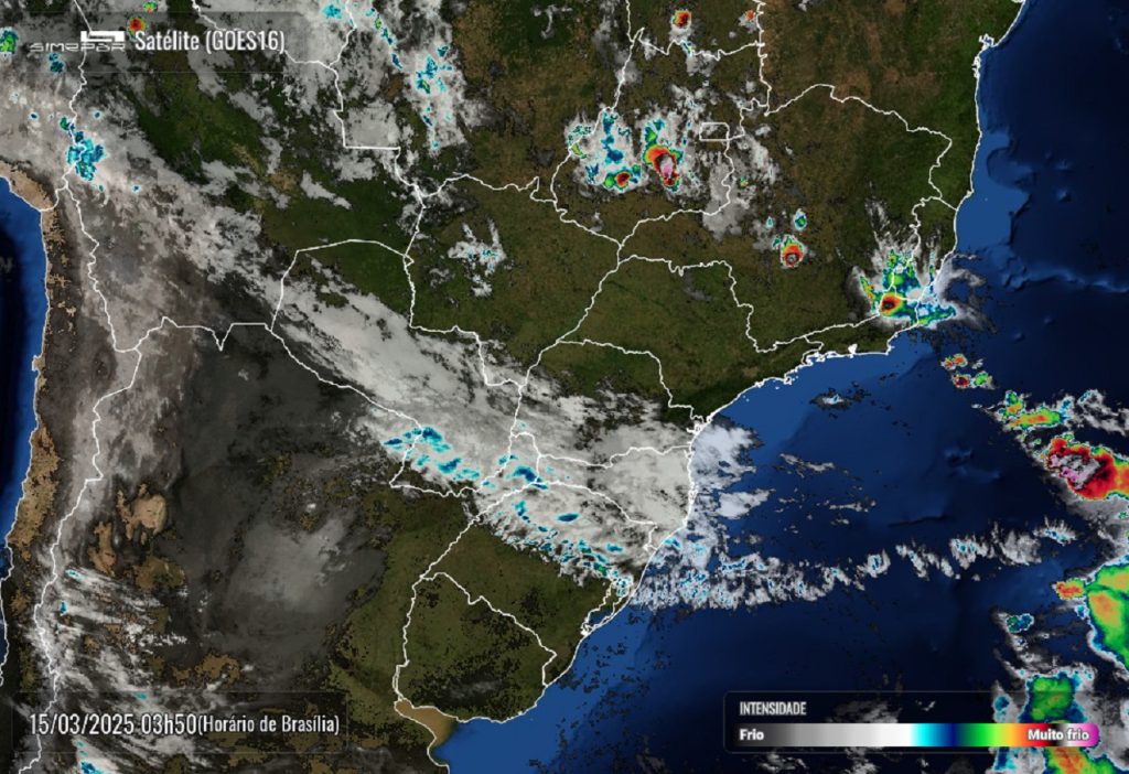 Sábado de clima ameno e nublado com máxima de 26°C em Cascavel