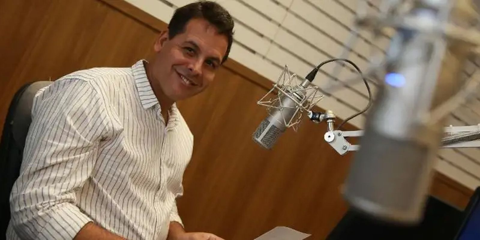 Roda de samba estreia nova temporada na Rádio Nacional Roda de samba estreia nova temporada na Rádio Nacional