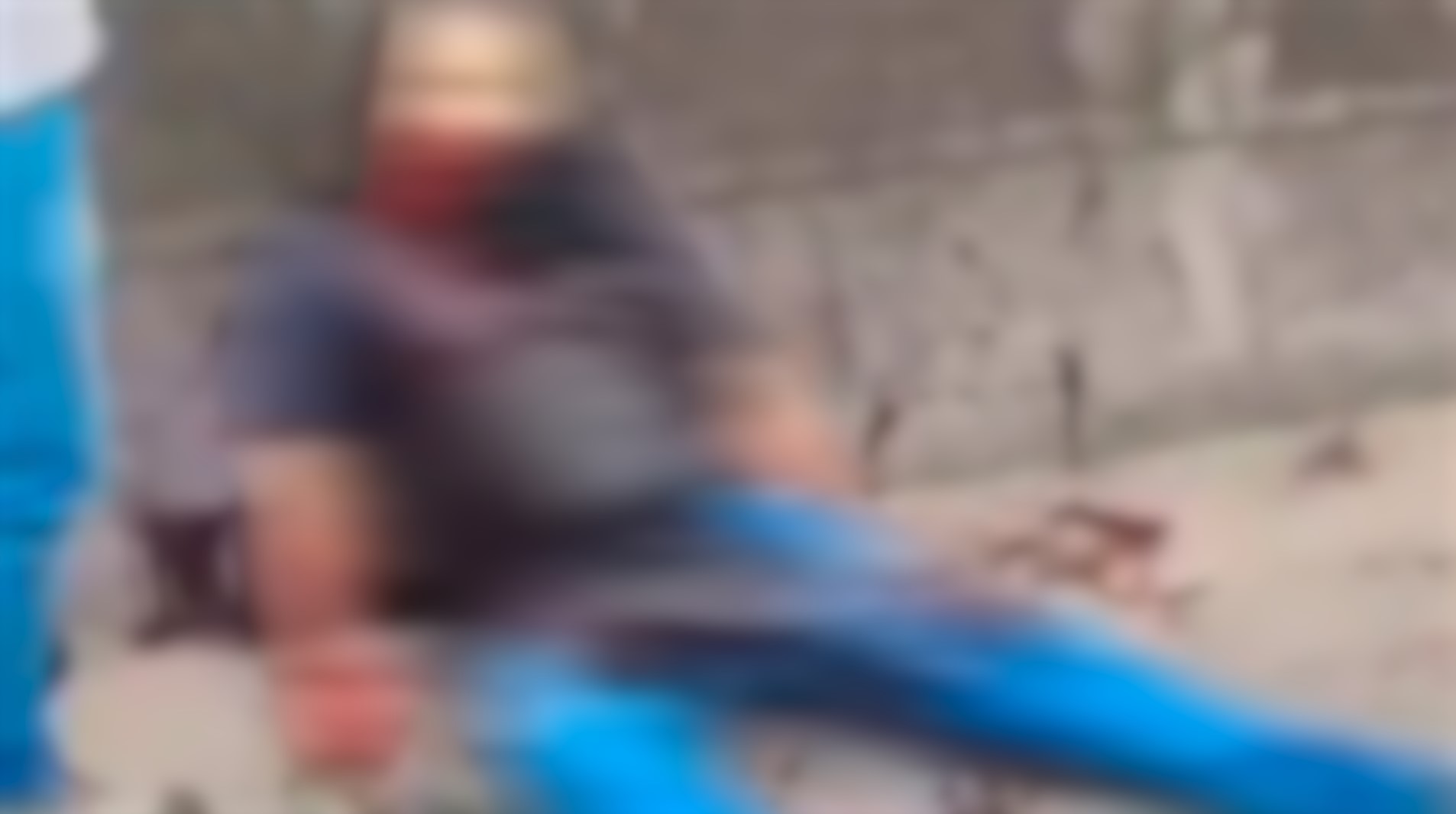 Mototaxista morre após ser atingido por linha de cerol no Rio de Janeiro Mototaxista morre após ser atingido por linha de cerol no Rio de Janeiro
