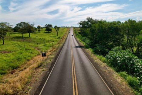 Nova estrada entre Ramilândia e Santa Helena chega a 39,48% de execução Imagem referente a Nova estrada entre Ramilândia e Santa Helena chega a 39,48% de execução