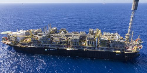 Petrobras identifica possível presença de petróleo na Bacia de Santos Imagem referente a Petrobras identifica possível presença de petróleo na Bacia de Santos