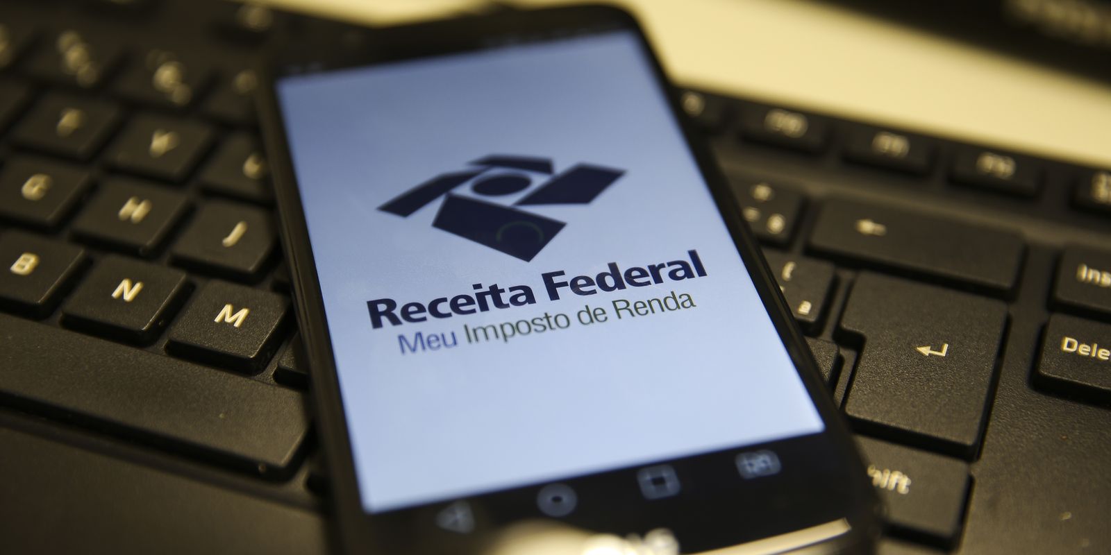 Receita recebe mais de 1,7 milhão de declarações do IRPF Receita recebe mais de 1,7 milhão de declarações do IRPF