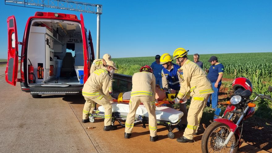 Motociclista fica ferido em acidente de trânsito no Contorno Oeste, em Cascavel