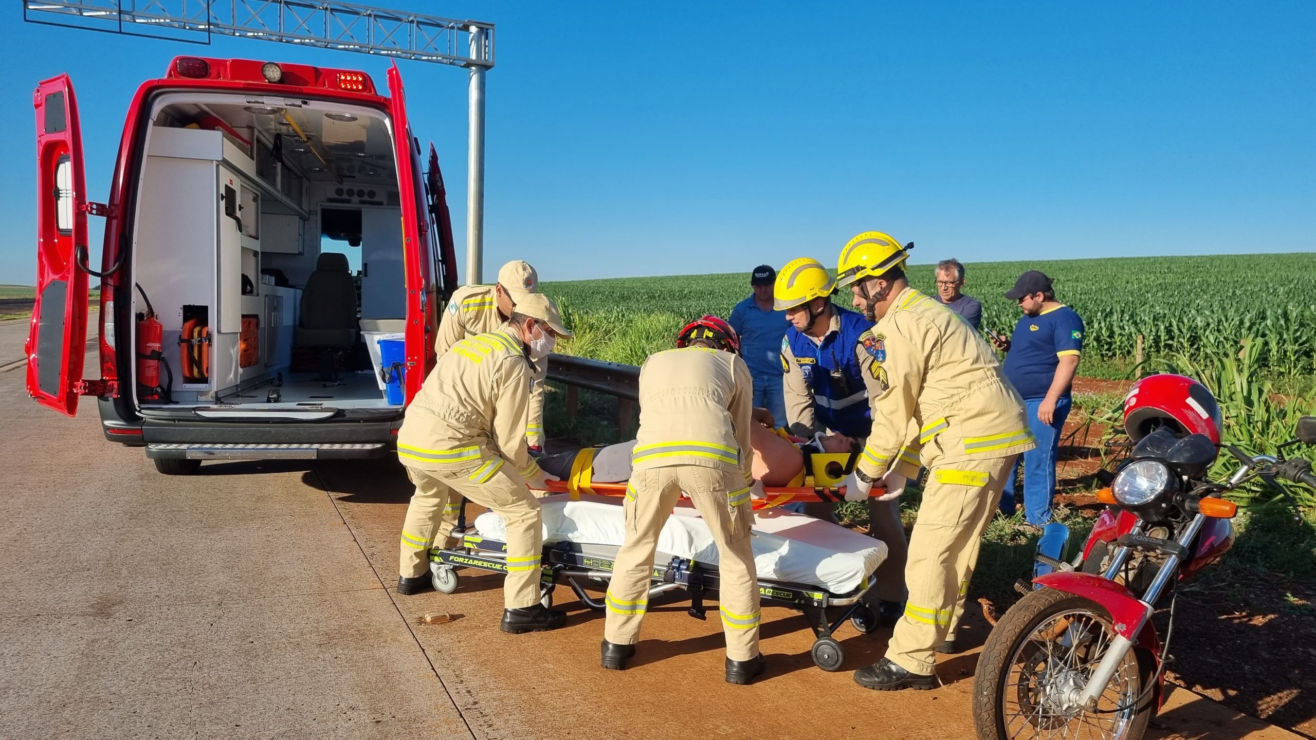 Motociclista fica ferido em acidente de trânsito no Contorno Oeste, em Cascavel Motociclista fica ferido em acidente de trânsito no Contorno Oeste, em Cascavel