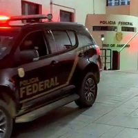 Traficantes europeus são presos em Angra com 47 quilos de cocaína Imagem referente a Traficantes europeus são presos em Angra com 47 quilos de cocaína