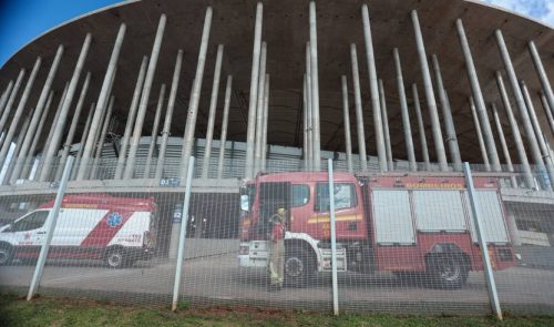 Técnico de som morre após sofrer descarga elétrica no Mané Garrincha Imagem referente a Técnico de som morre após sofrer descarga elétrica no Mané Garrincha