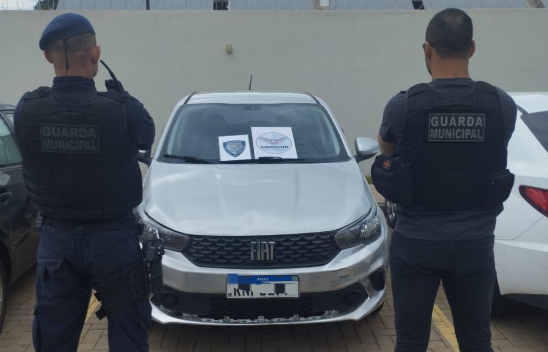 Carro furtado em Santa Catarina é localizado pela GM em Cascavel