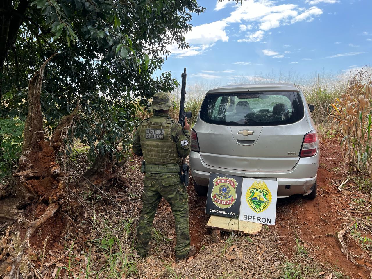 Operação Protetor: Polícia Militar e Polícia Federal recuperam veículo furtado em Cascavel Operação Protetor: Polícia Militar e Polícia Federal recuperam veículo furtado em Cascavel
