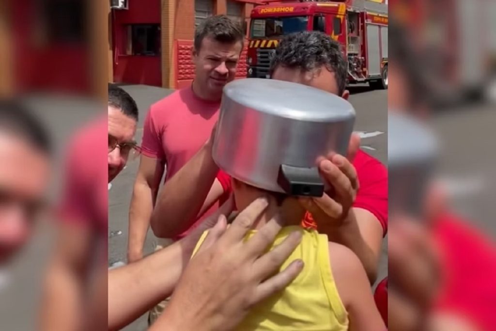 “Menino Maluquinho”: criança de 2 anos fica com panela de pressão presa na cabeça