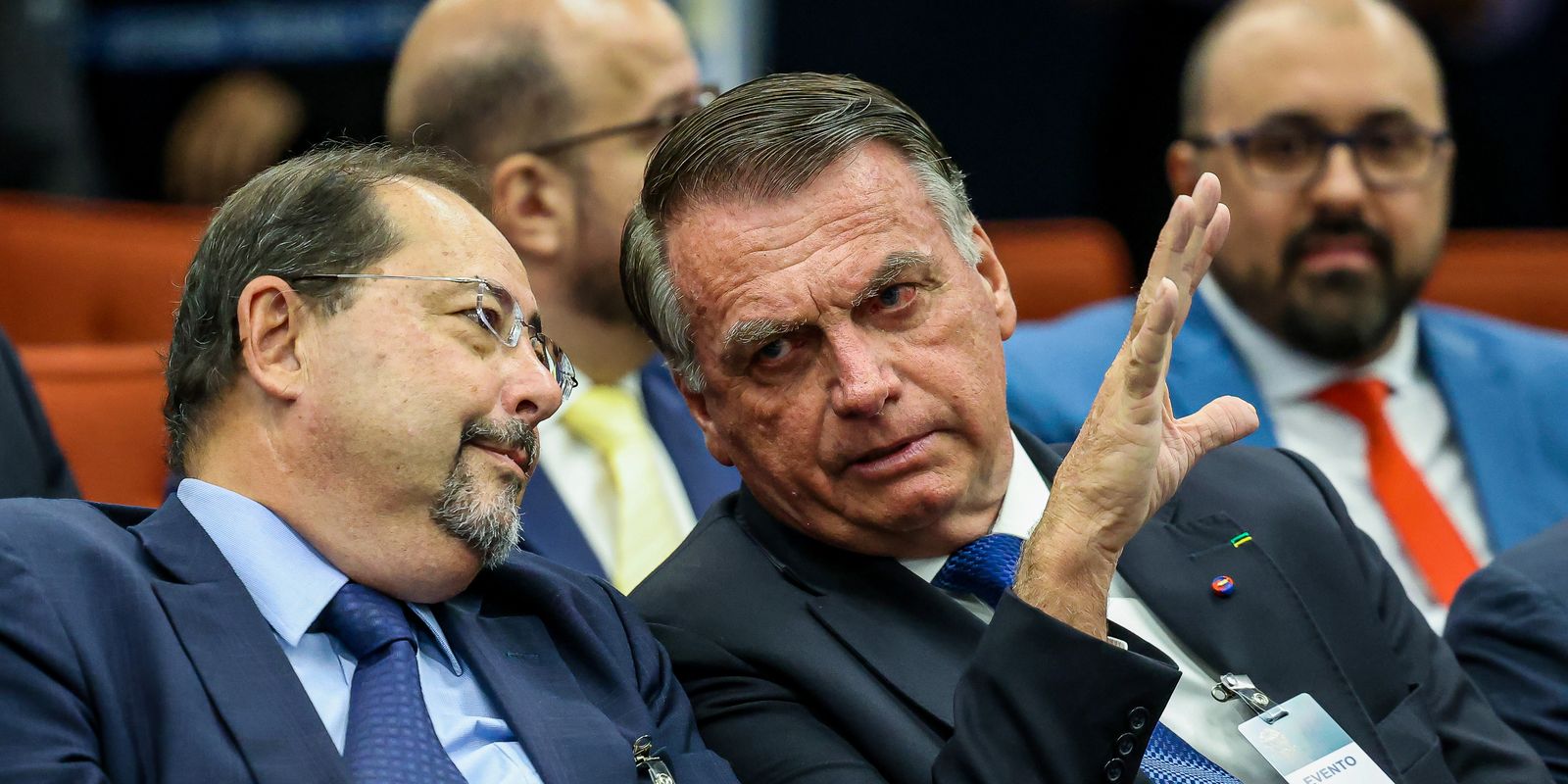 Bolsonaro chega ao STF para ver julgamento sobre tentativa de golpe Bolsonaro chega ao STF para ver julgamento sobre tentativa de golpe