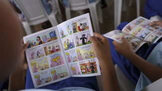 Gibi da Turma da Mônica aborda a relação entre diferentes gerações