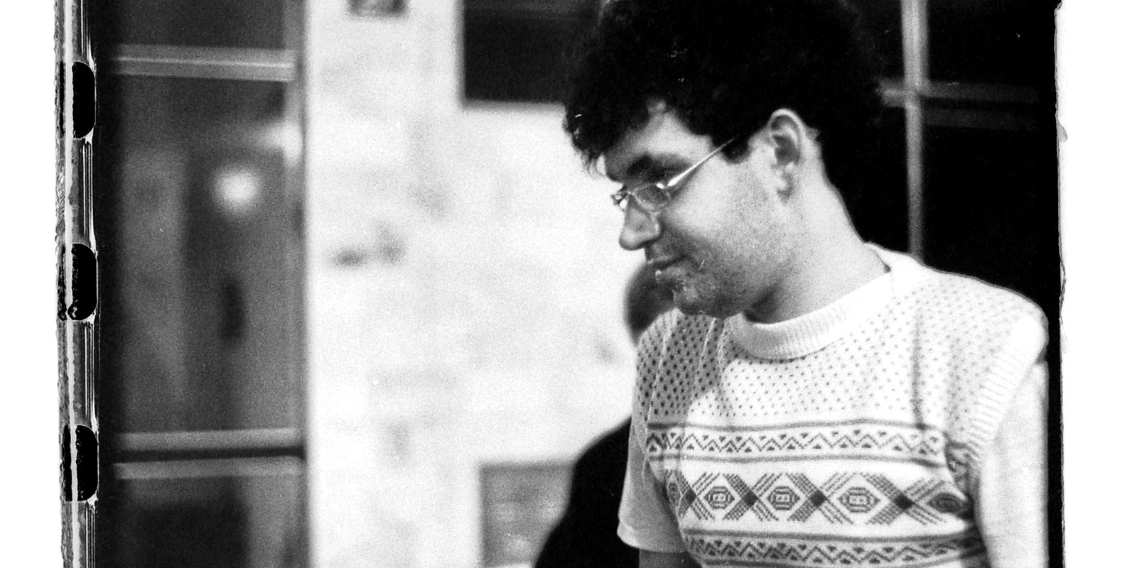 Grande nome do rock brasileiro, Renato Russo celebraria hoje 65 anos