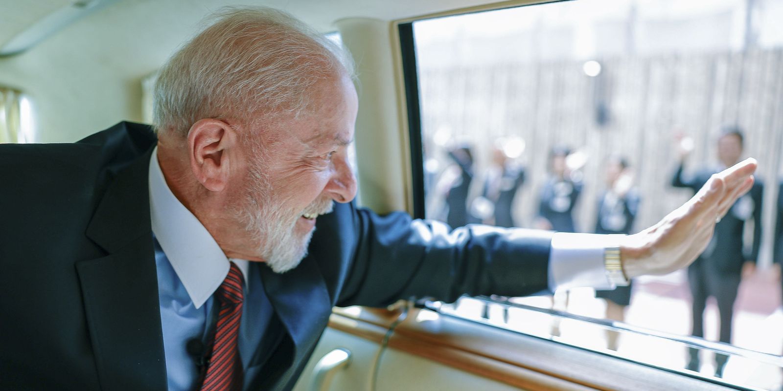 Lula visita Vietnã para elevar nível da relação com o país Imagem referente a Lula visita Vietnã para elevar nível da relação com o país