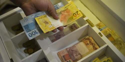 Endividamento volta a subir em São Paulo no mês de março Imagem referente a Endividamento volta a subir em São Paulo no mês de março