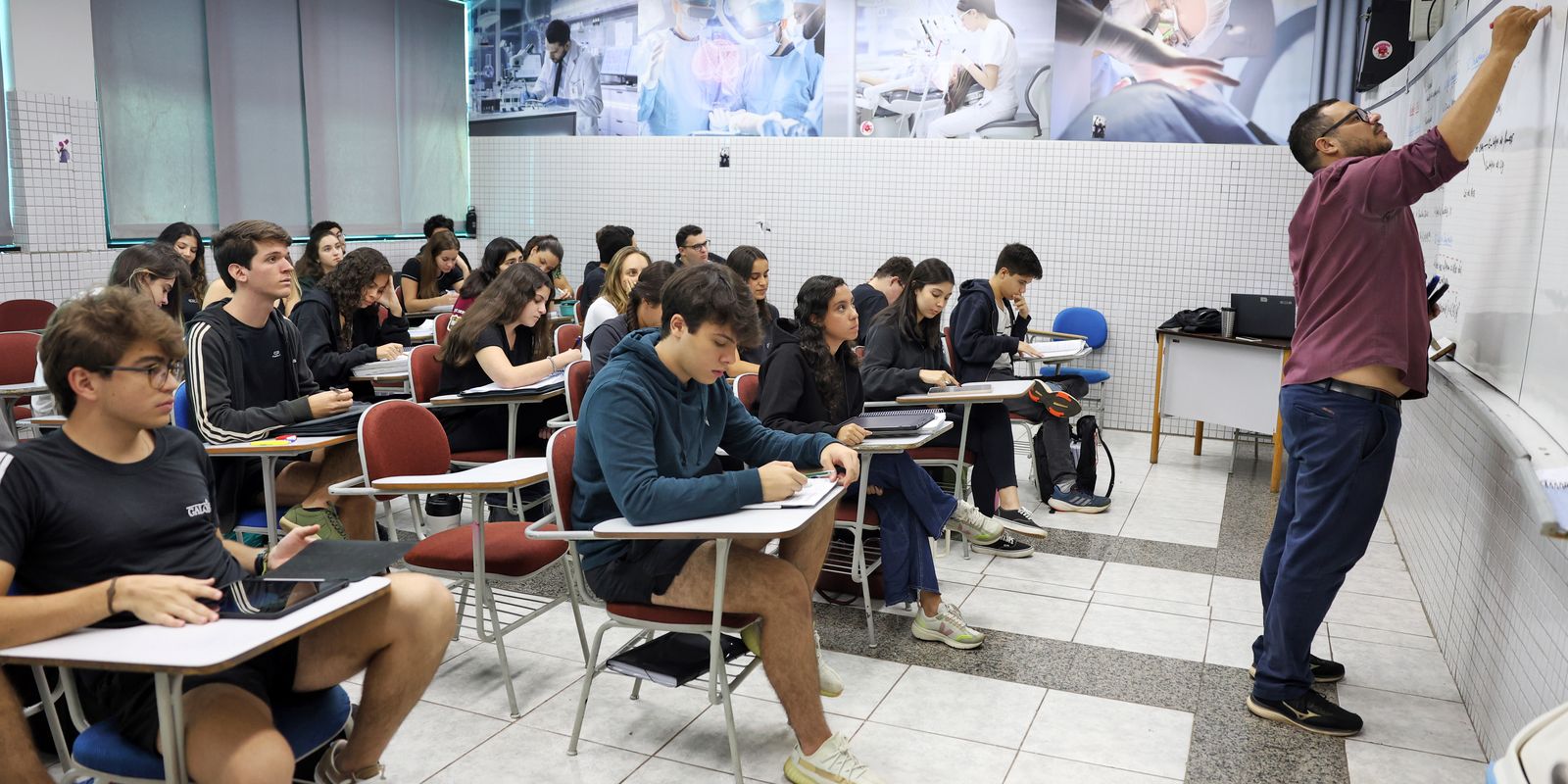 Pé-de-Meia Licenciaturas: últimos dias para cadastro para bolsa mensal