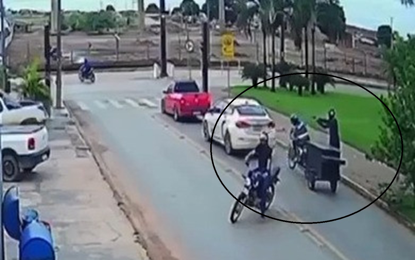 Câmeras registram momento de brutal assassinato em plena luz do dia