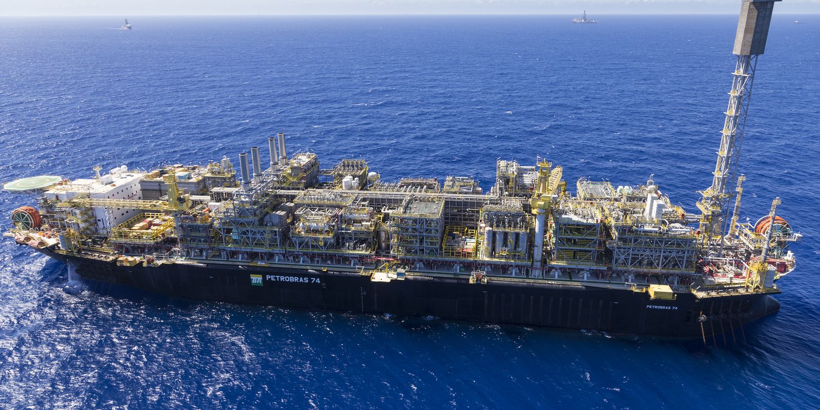 Produção de petróleo cresce 1,1% de janeiro para fevereiro Produção de petróleo cresce 1,1% de janeiro para fevereiro