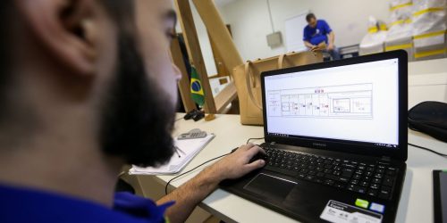 MEIs têm novas regras para emissão de notas fiscais Imagem referente a MEIs têm novas regras para emissão de notas fiscais