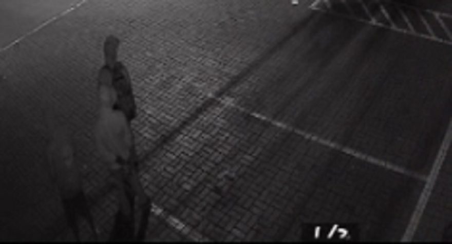 Câmera flagra movimentação de ladrões em loja de departamento na Avenida Papagaios