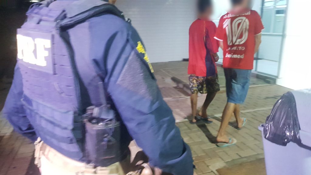 Dupla é detida em Catanduvas em posse de Gol furtado em Cascavel