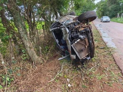 Motorista fica ferido em grave acidente na estrada entre Marechal Rondon e Margarida Imagem referente a Motorista fica ferido em grave acidente na estrada entre Marechal Rondon e Margarida