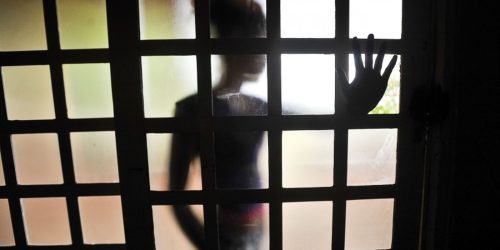 Construção civil faz ação de combate à violência sexual infantil Imagem referente a Construção civil faz ação de combate à violência sexual infantil