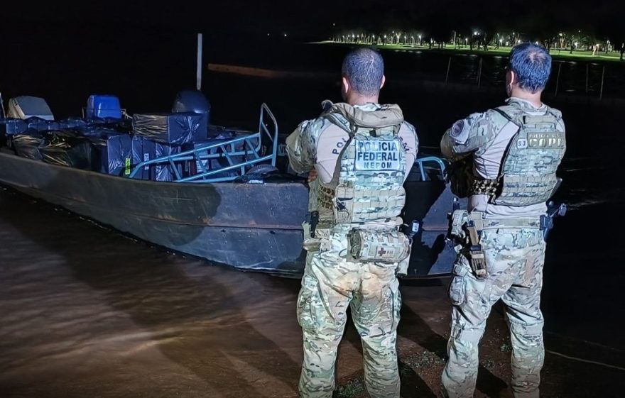 Ação integrada apreende embarcação com cigarros contrabandeados no Lago de Itaipu