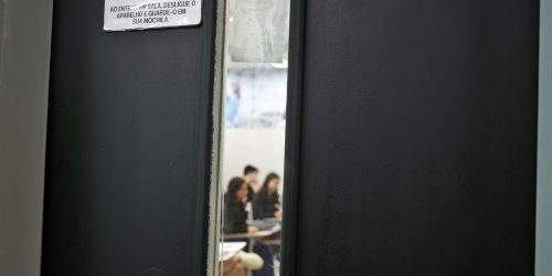Fies: faculdades privadas podem oferecer vagas remanescentes até dia 7 Imagem referente a Fies: faculdades privadas podem oferecer vagas remanescentes até dia 7