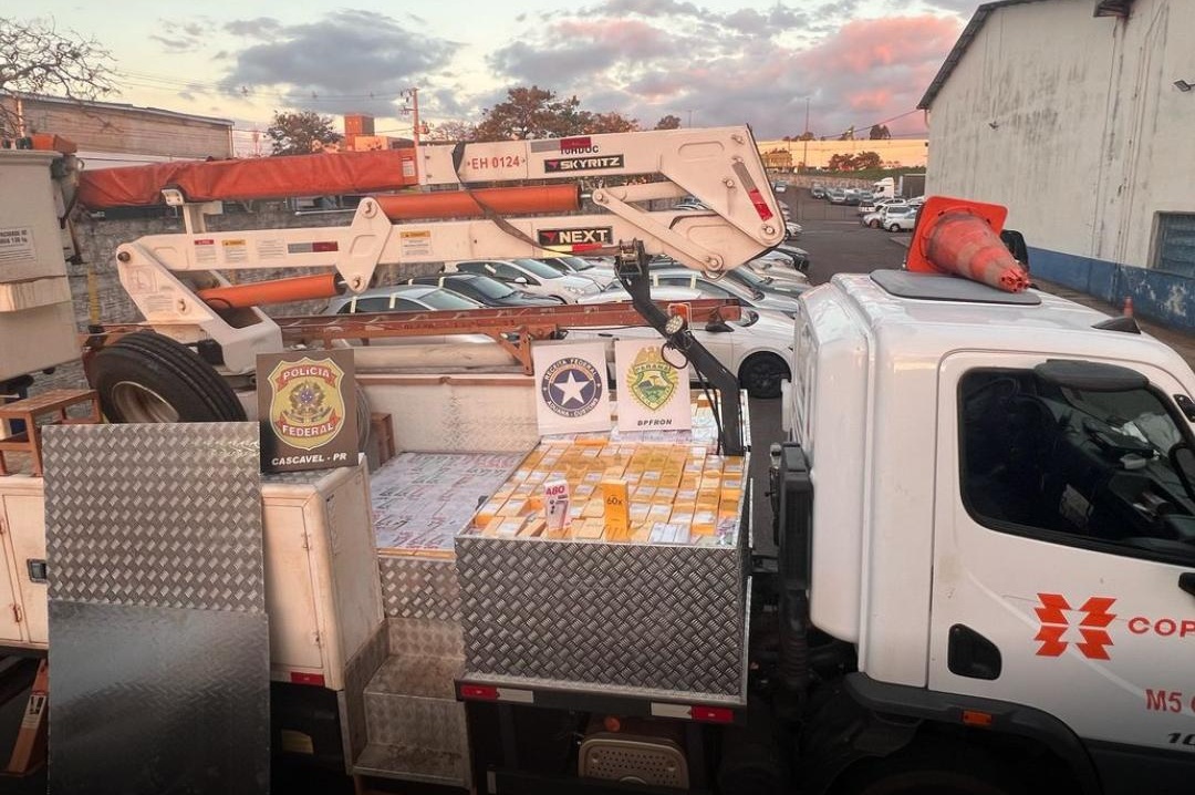 Dois mil aparelhos contrabandeados eram transportados em veículo falso da Copel