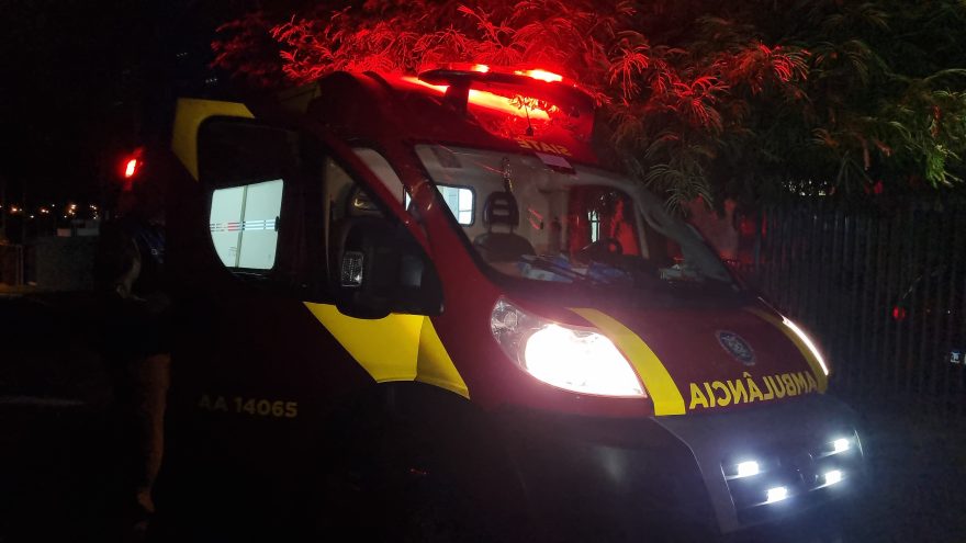 Homem fratura o braço ao cair da cama no bairro 14 de Novembro