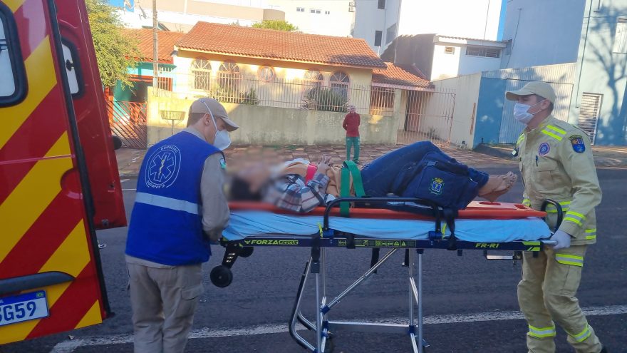Mulher sofre fratura ao cair de escada no Parque São Paulo