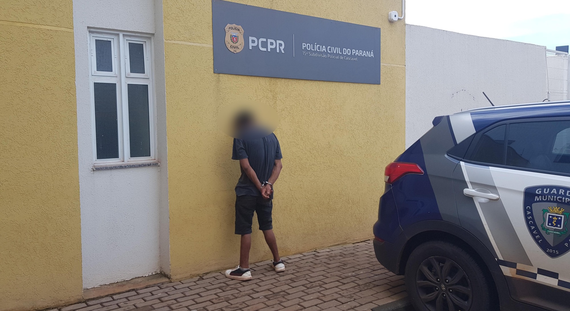 Homem que era procurado pelo crime de furto é abordado no Bairro Santa Cruz em Cascavel