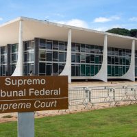 Imagem referente a STF valida lei de SP que pune empresas por trabalho escravo