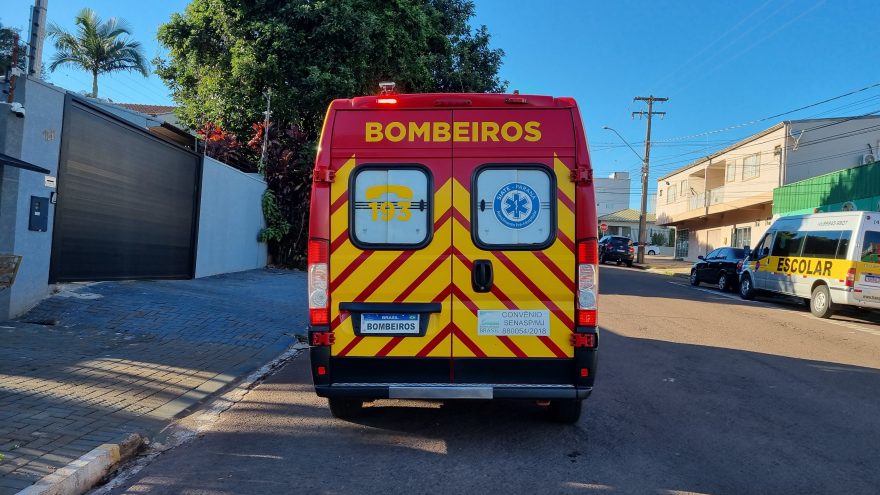 Bombeiros atendem vítima de acidente no Parque São Paulo
