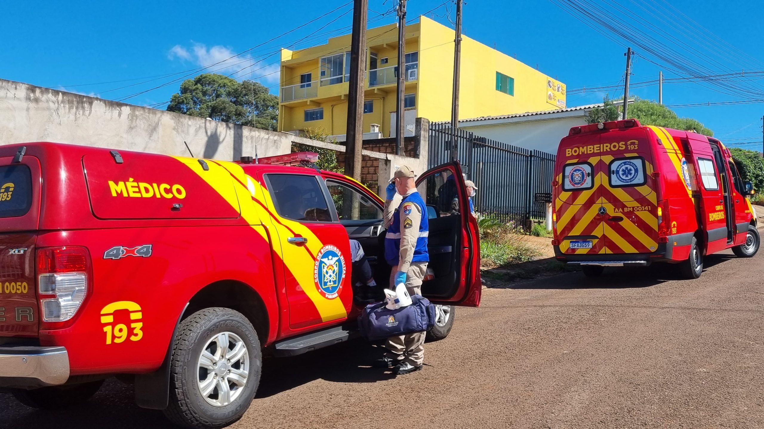 Homem manda mensagem para esposa e ela o encontra morto em residência em Cascavel