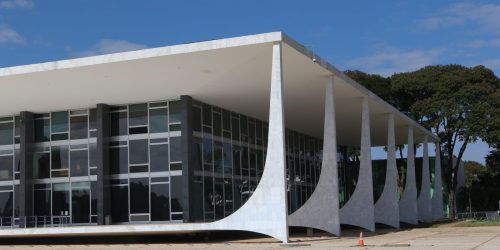 Maioria do STF nega recursos de deputados do PL que viraram réus Imagem referente a Maioria do STF nega recursos de deputados do PL que viraram réus