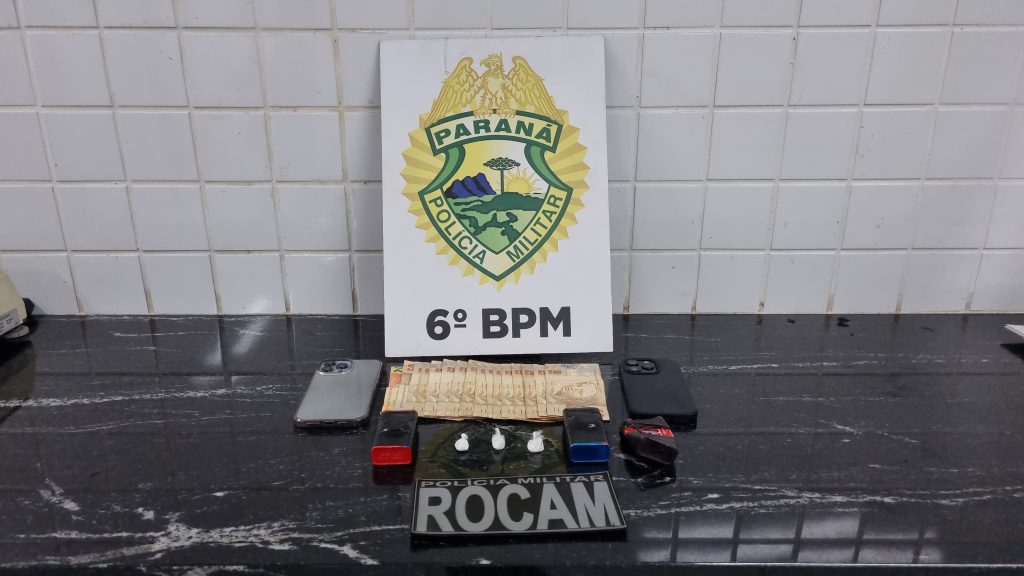 Rocam detém jovem em posse de cocaína e quase R$ 1 mil no Loteamento Siena