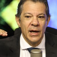 Imagem referente a Haddad diz que país tem “colchão de proteção” contra turbulências
