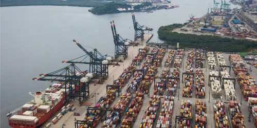 Lei da Reciprocidade Comercial entra em vigor nesta segunda-feira Imagem referente a Lei da Reciprocidade Comercial entra em vigor nesta segunda-feira