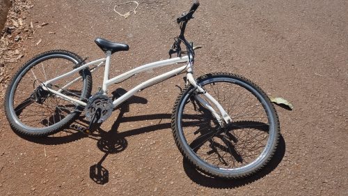 Adolescente fica ferida ao ter bicicleta atingida por motocicleta no bairro Brasmadeira Imagem referente a Adolescente fica ferida ao ter bicicleta atingida por motocicleta no bairro Brasmadeira
