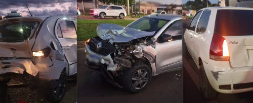 Três veículos se envolvem em acidente na BR-277, em Cascavel Imagem referente a Três veículos se envolvem em acidente na BR-277, em Cascavel