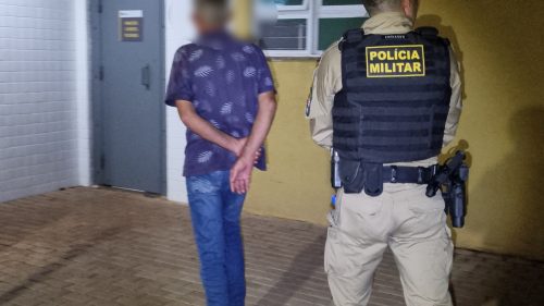 Homem é preso após ser acusado de agressão contra a esposa em Corbélia Imagem referente a Homem é preso após ser acusado de agressão contra a esposa em Corbélia