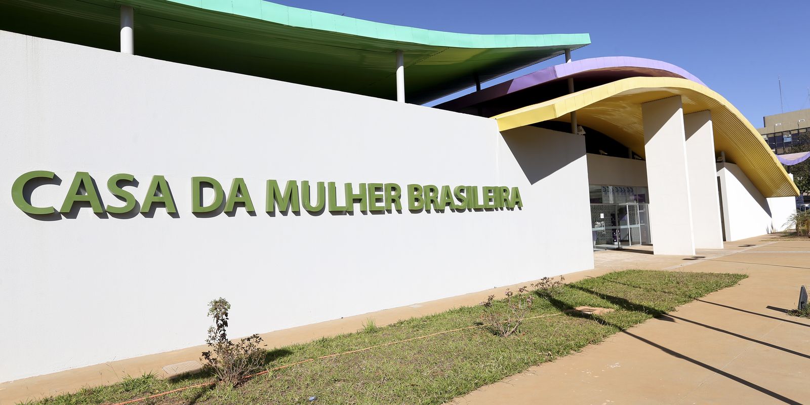 Casa da Mulher Brasileira terá duas novas unidades no estado do RJ