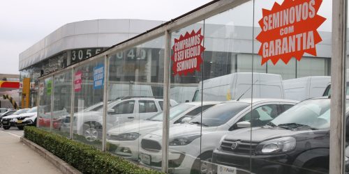 Vendas de veículos financiados têm queda em março, diz B3 Imagem referente a Vendas de veículos financiados têm queda em março, diz B3