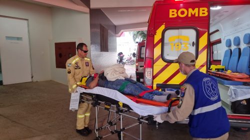 Trabalhadora sofre ferimentos na cabeça em acidente de trabalho nas margens da BR-277 Imagem referente a Trabalhadora sofre ferimentos na cabeça em acidente de trabalho nas margens da BR-277
