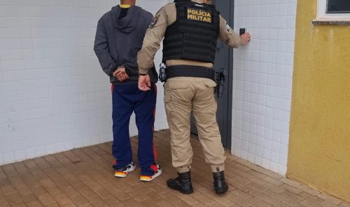 Homem é detido por dívida de pensão alimentícia de R$ 6 mil Imagem referente a Homem é detido por dívida de pensão alimentícia de R$ 6 mil