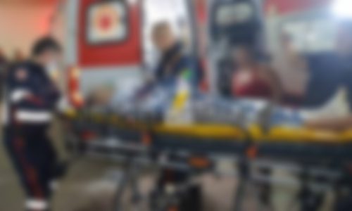 Adolescente de 14 anos é baleado por membros de facção rival Imagem referente a Adolescente de 14 anos é baleado por membros de facção rival