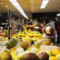 Imagem referente a Cesta básica de S.Paulo está estável, diz pesquisa do Procon e Dieese